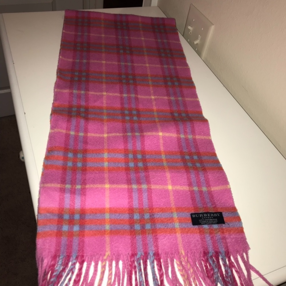Burberry scarf